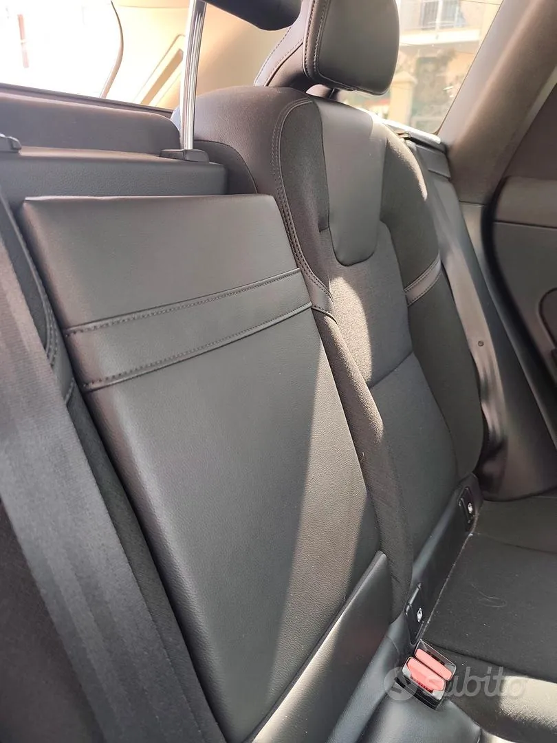 Volvo Xc60 2019 photo 3