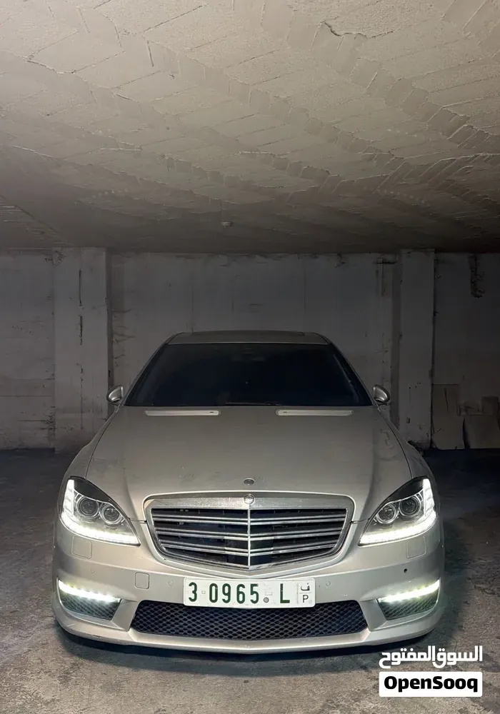 Mercedes-Benz S-Class 2006 photo 2