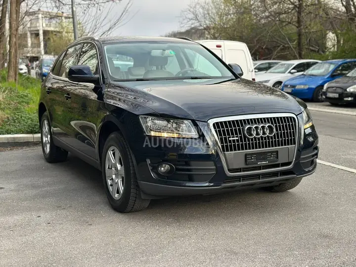 Audi Q5 2011 photo 4