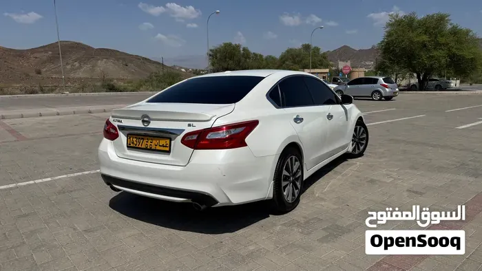 Nissan Altima 2017 photo 4