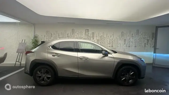 Lexus Ux 2023 photo 4