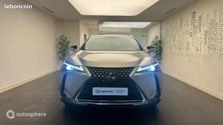 Lexus Ux 2023 photo 2