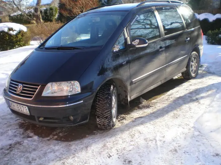 Volkswagen Sharan 2006 photo 2
