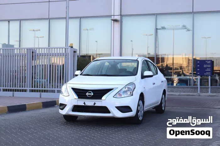 Nissan Sunny 2023 photo 2