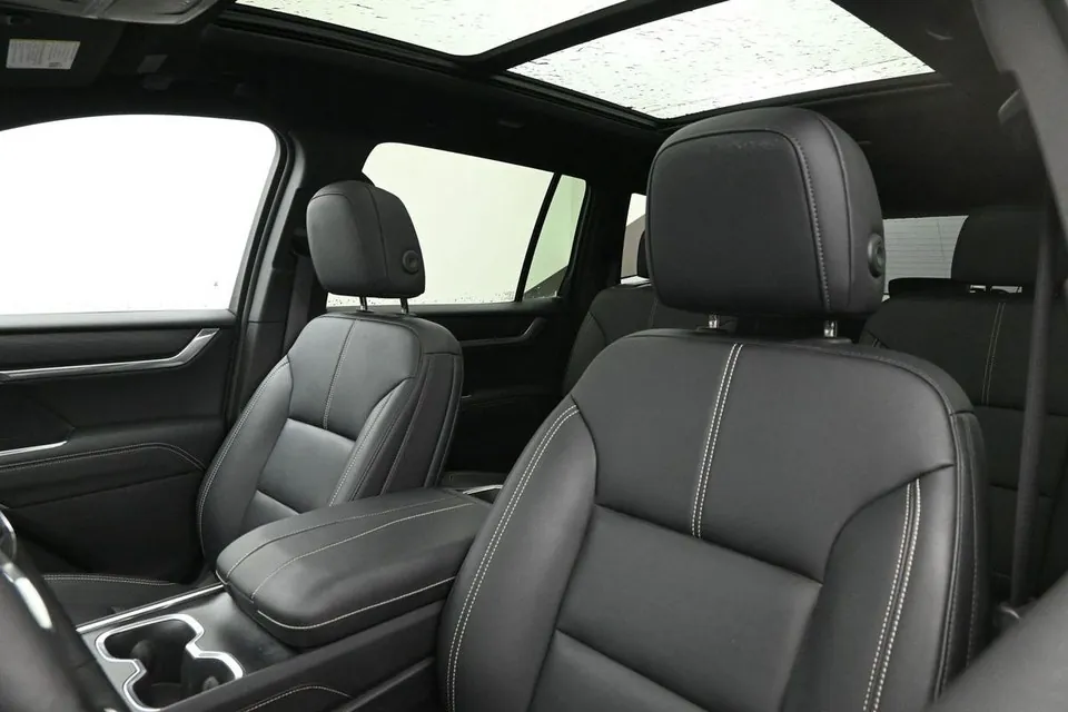 GMC Acadia 2025 photo 4