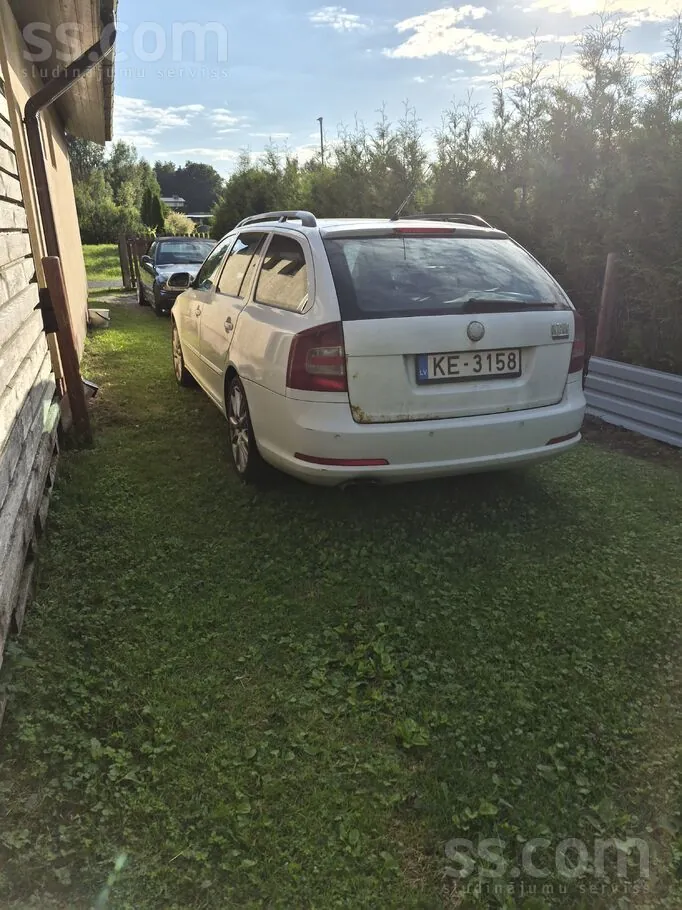 Skoda Octavia 2008 photo 4
