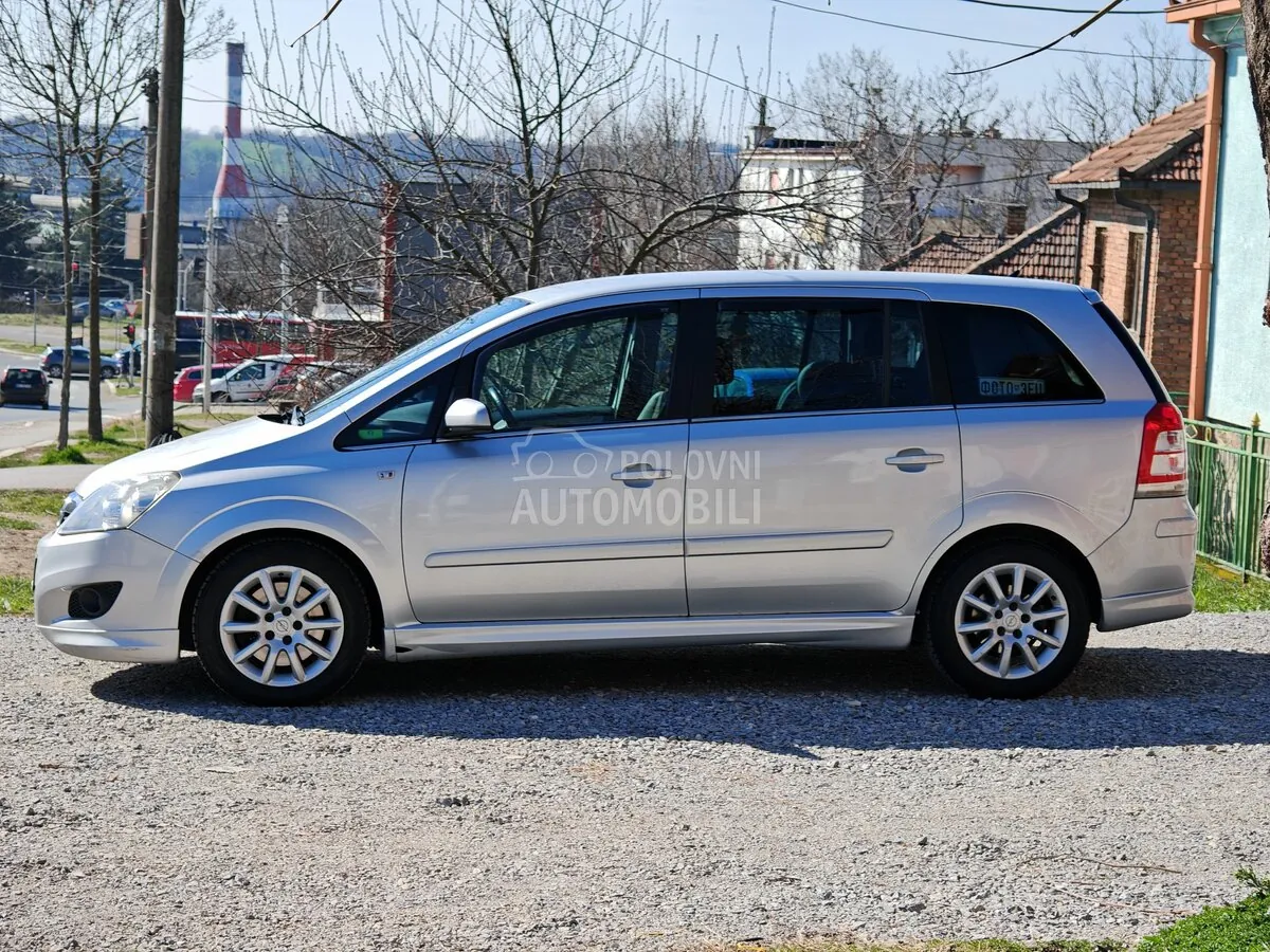 Opel Zafira 2009 photo 3