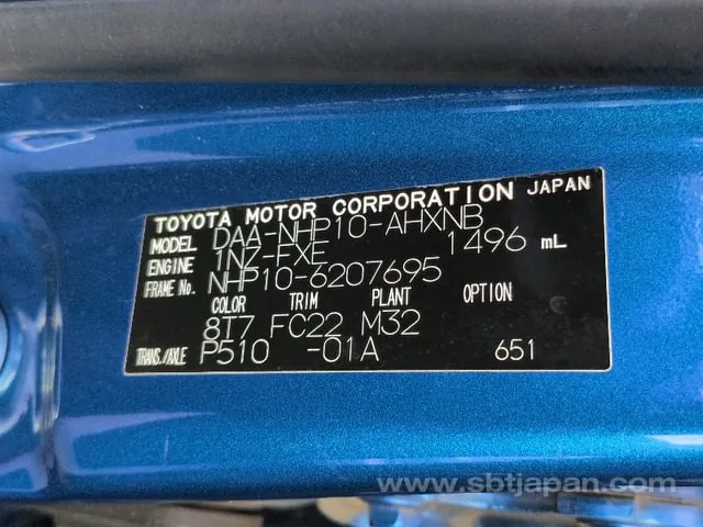 Toyota Aqua 2013 photo 5