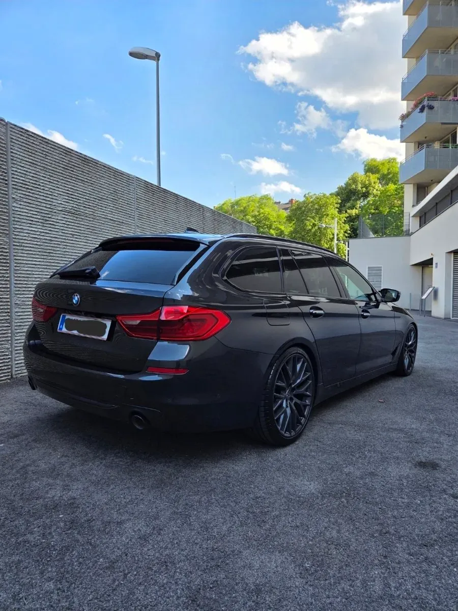 BMW 5 Series 2017 photo 3
