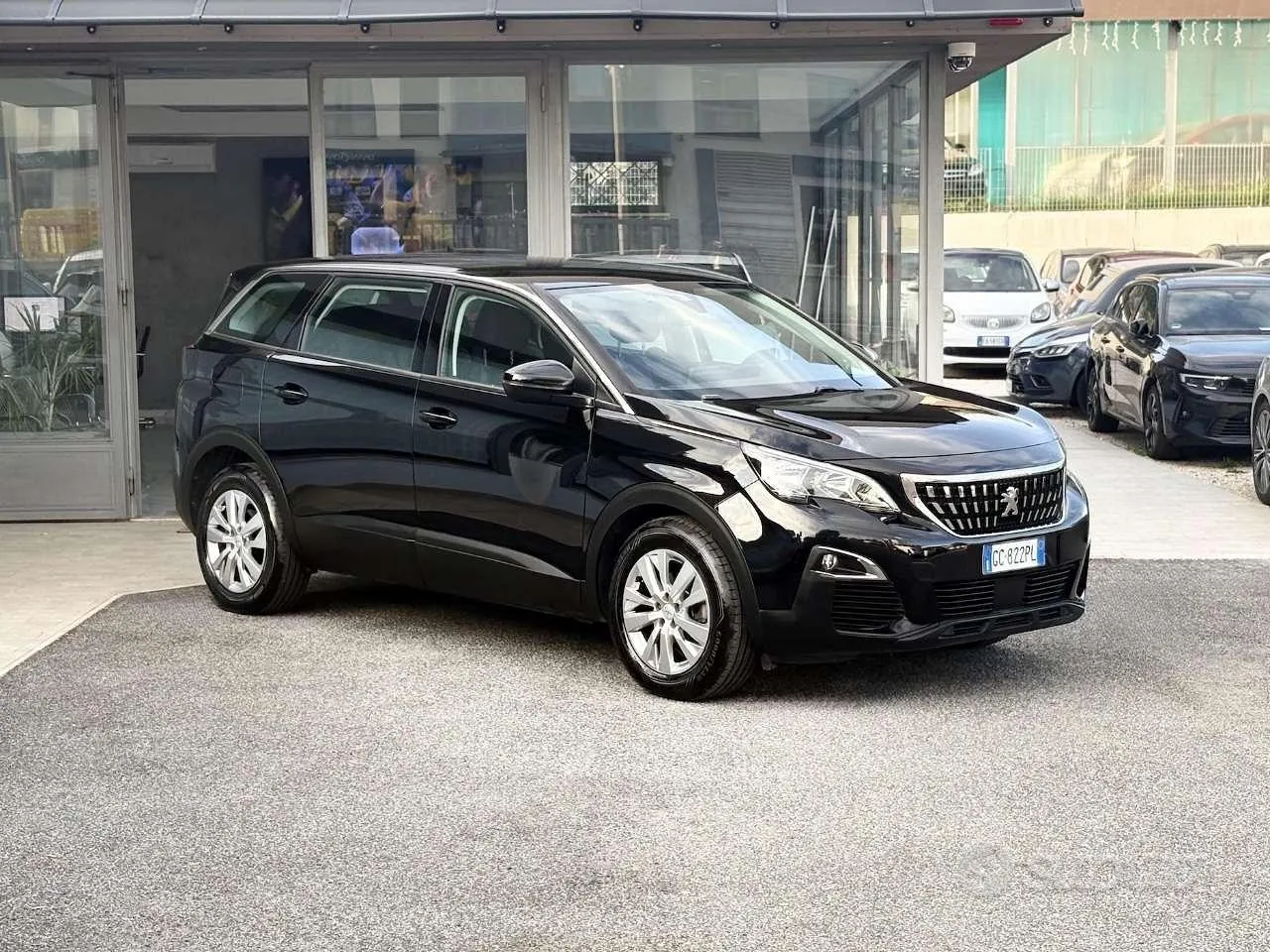 Peugeot 5008