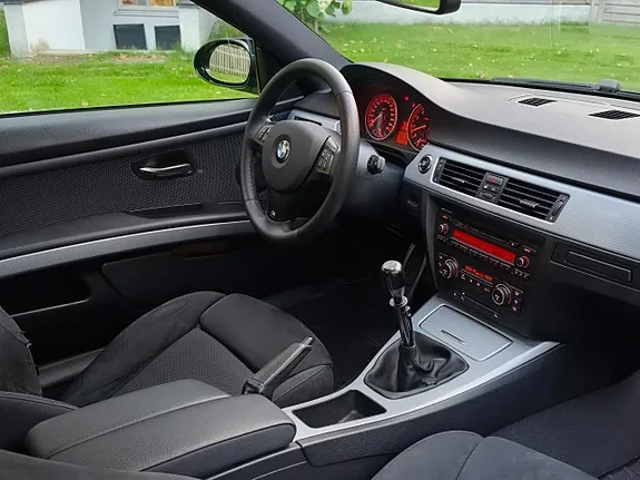 BMW 330I 2008 photo 5