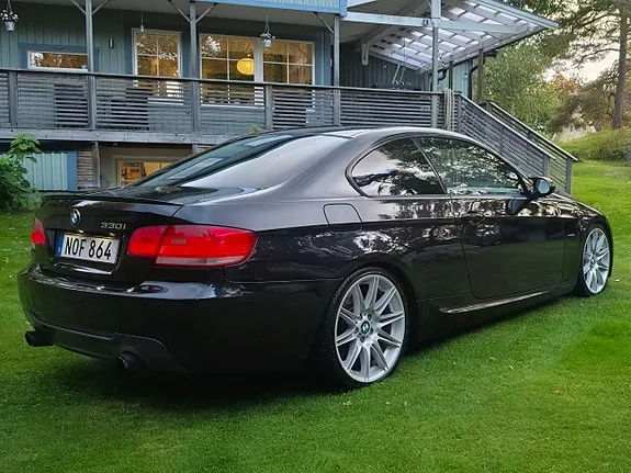 BMW 330I 2008 photo 2