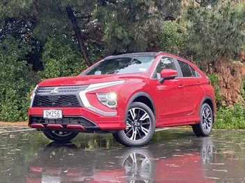 Mitsubishi Eclipse Cross 2024 photo 2