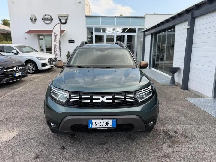 Dacia Duster 2023 photo 2