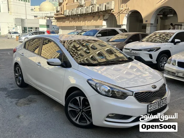 Kia K3 2013 photo 4