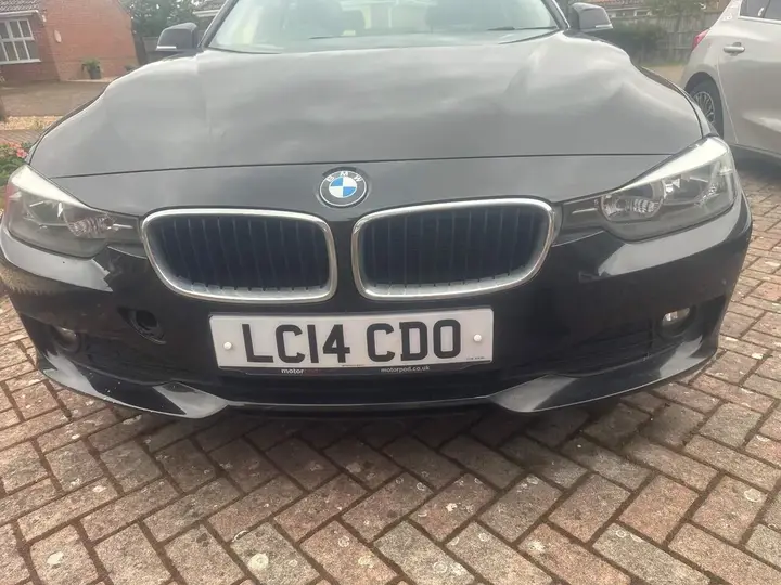 BMW 3 Series 2014 photo 2