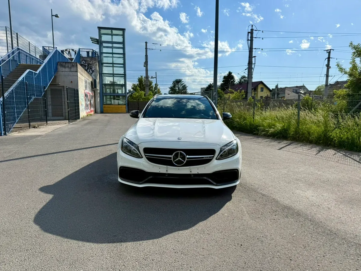 Mercedes-Benz C-Class 2017 photo 2