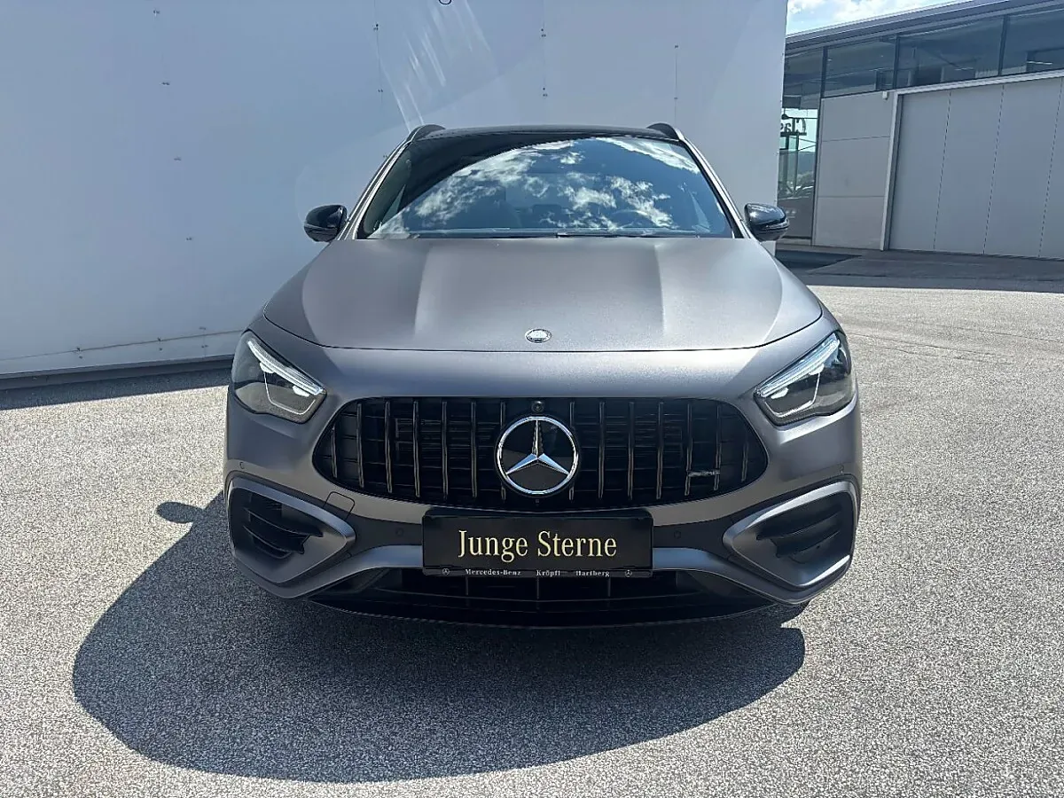Mercedes-Benz Gla 2024 photo 3