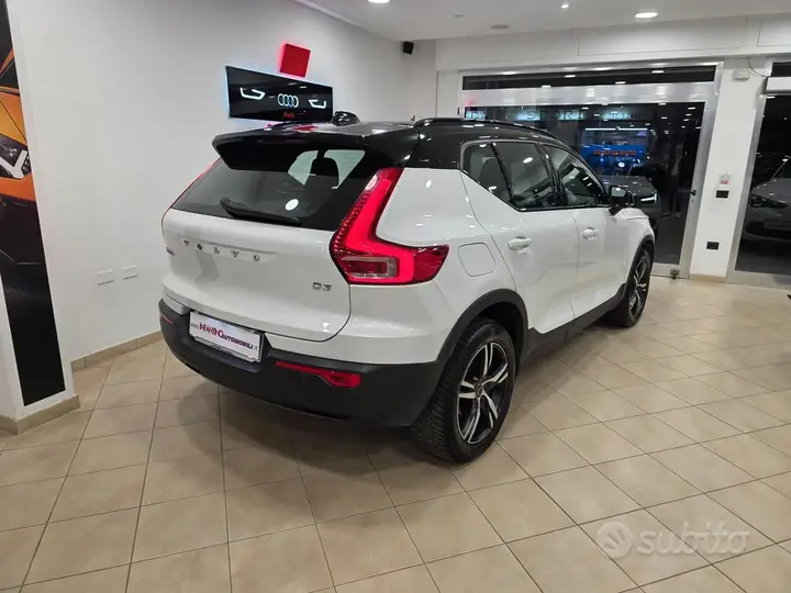 Volvo Xc40 2020 photo 4