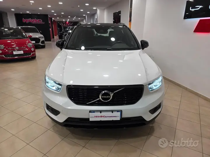 Volvo Xc40 2020 photo 2