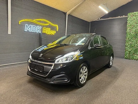 Peugeot 208 2018 photo 2