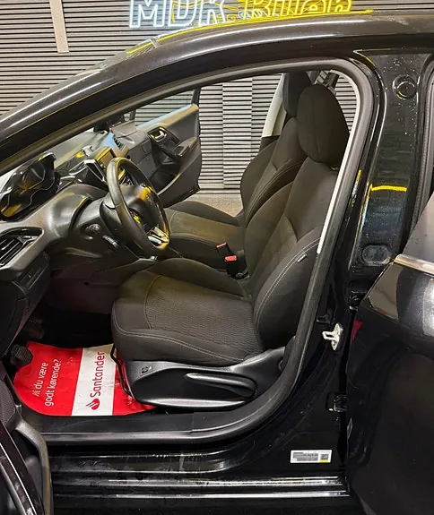 Peugeot 208 2018 photo 5