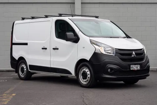Mitsubishi Express