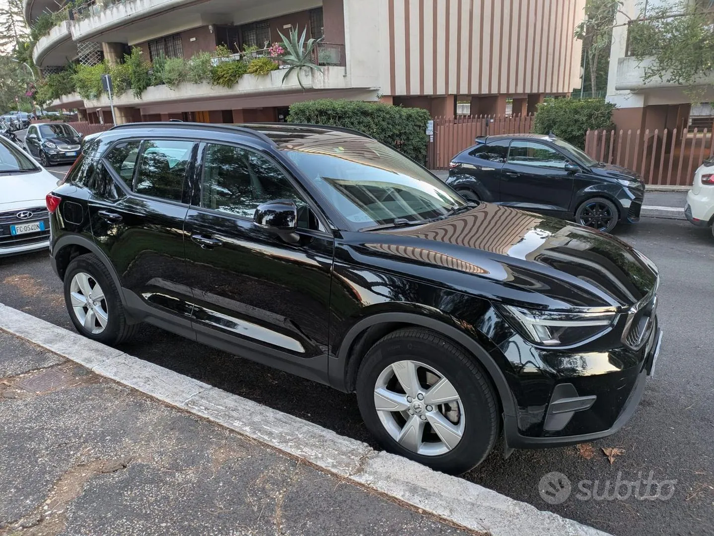Volvo Xc40 2023 photo 2