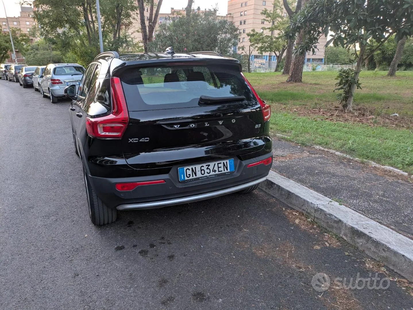Volvo Xc40 2023 photo 4