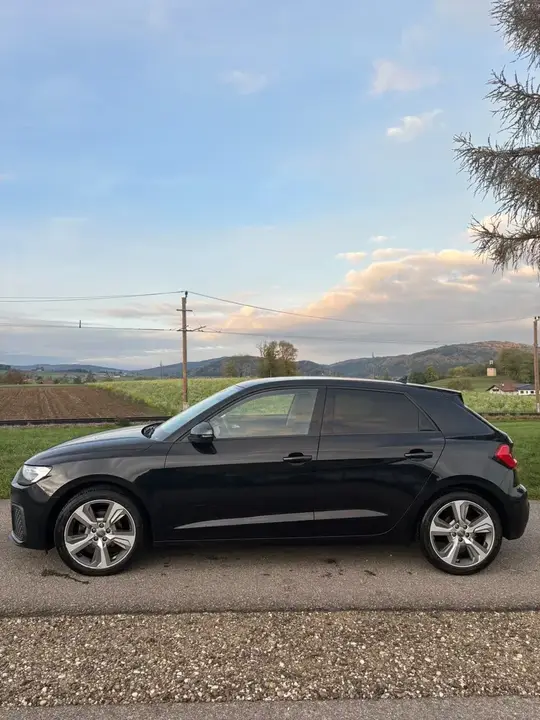 Audi A1 2020 photo 3