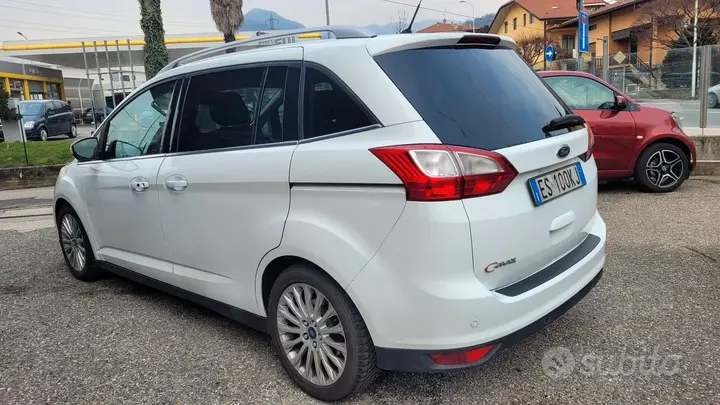 Ford C-Max 2013 photo 4
