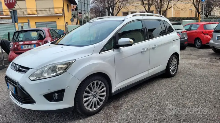Ford C-Max 2013 photo 2