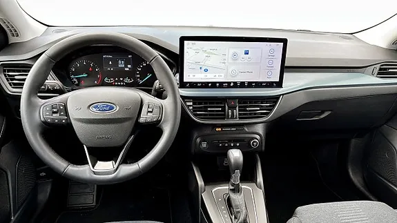 Ford Focus 2023 photo 4