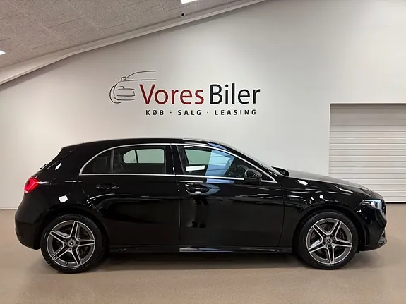 Mercedes-Benz A250 E 2021 photo 3