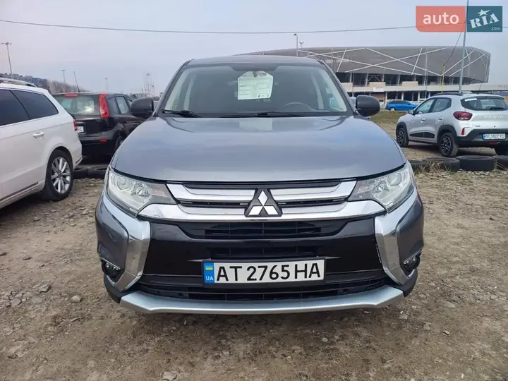 Mitsubishi Outlander