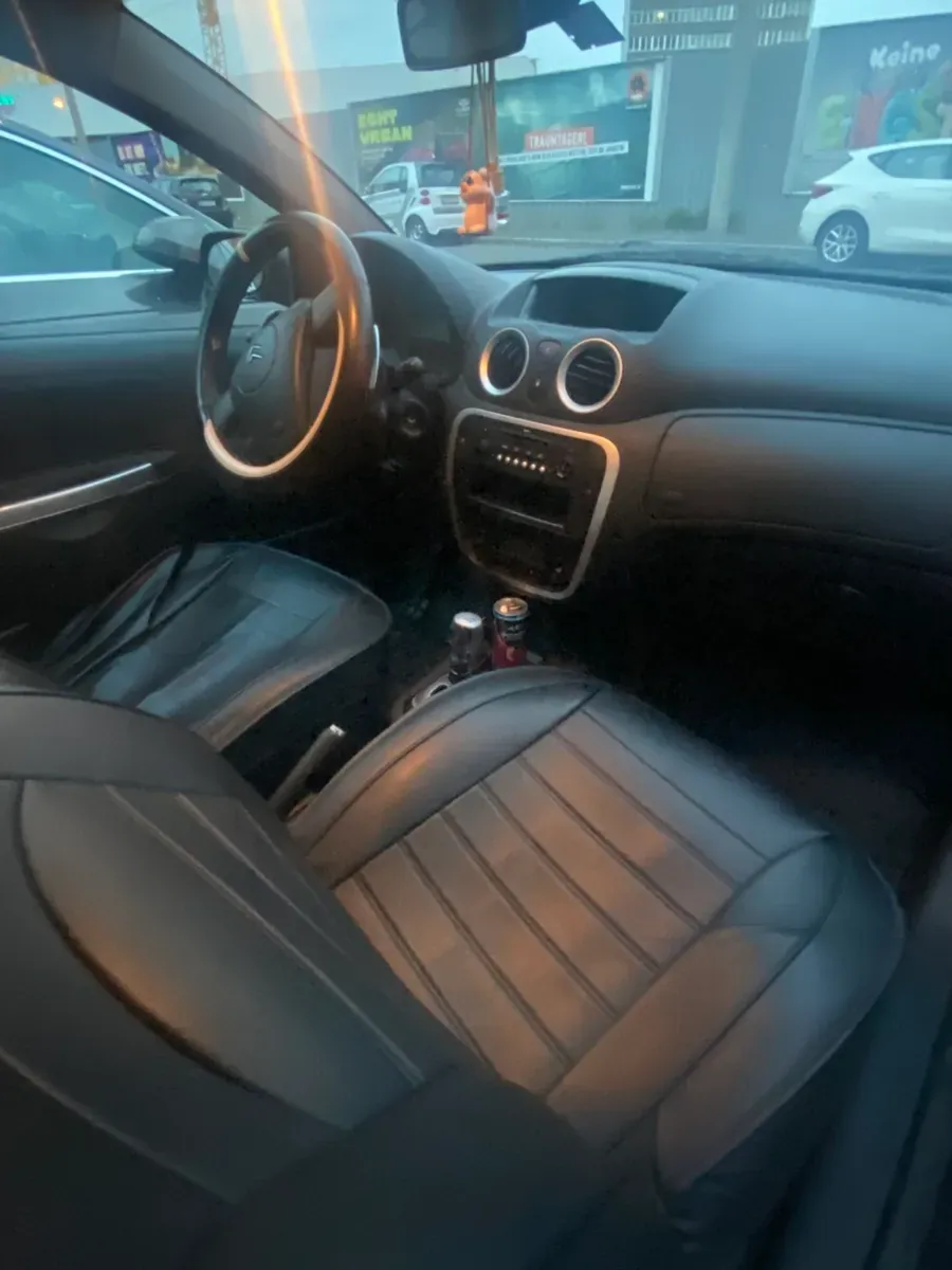 Citroen C2 2009 photo 2