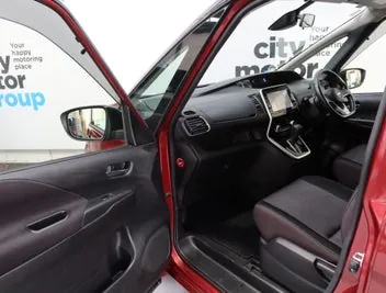 Nissan Serena 2017 photo 5