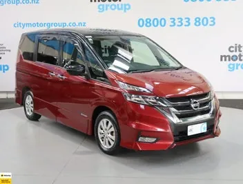 Nissan Serena 2017 photo 2