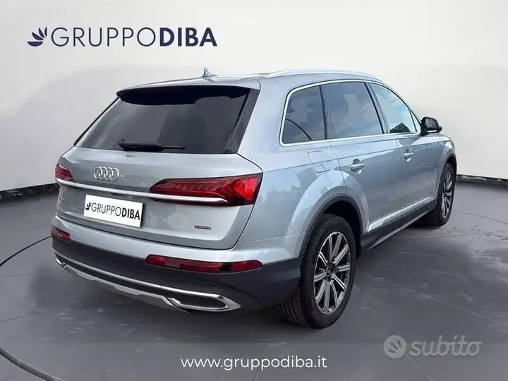 Audi Q7 2022 photo 5