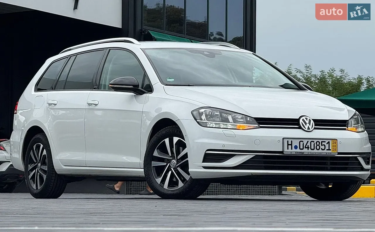 Volkswagen Golf 2020 photo 2