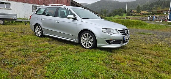Volkswagen Passat 2010 photo 4