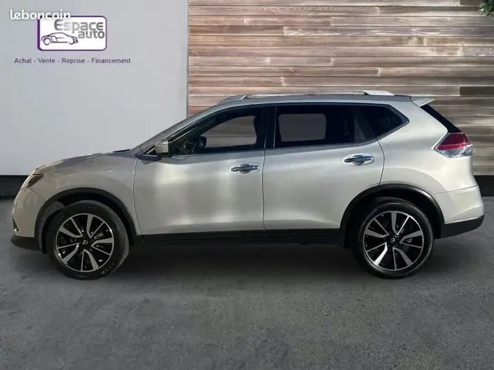Nissan X-Trail 2016 photo 3