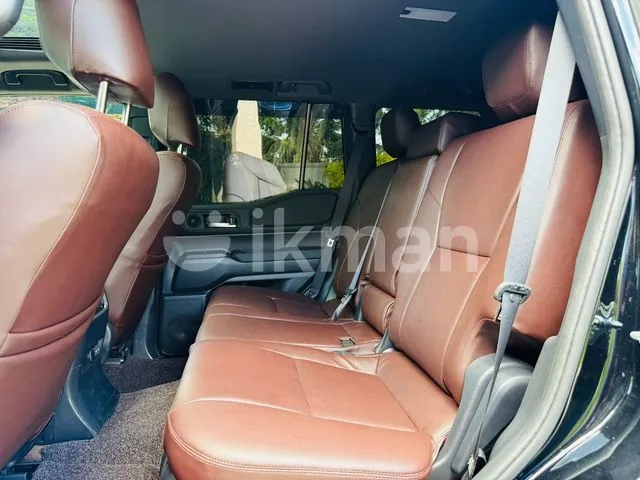Toyota Land Cruiser Prado 2026 photo 5