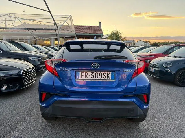Toyota C-Hr 2018 photo 5
