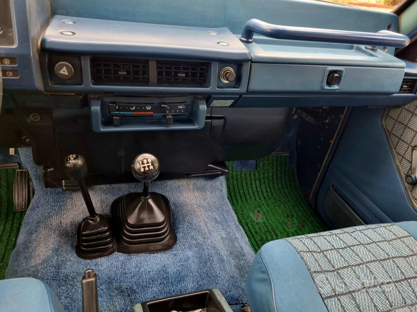 Nissan Patrol 1989 photo 3