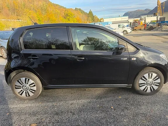 Volkswagen E-Up! 2015 photo 5