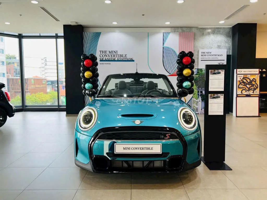 Mini Cooper S 2023 photo 2