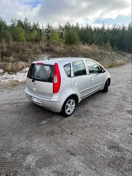 Mitsubishi Colt 2005 photo 4