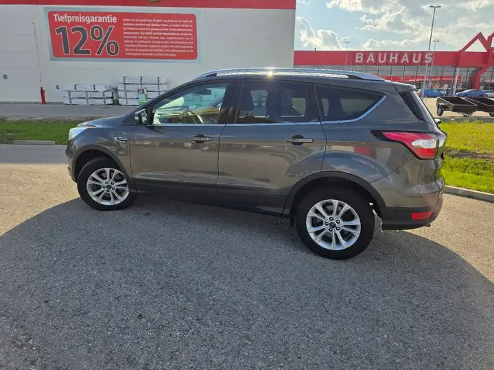 Ford Kuga 2018 photo 3