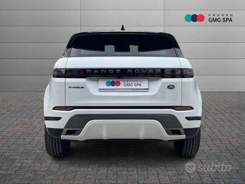 Land Rover Range Rover Evoque 2022 photo 4